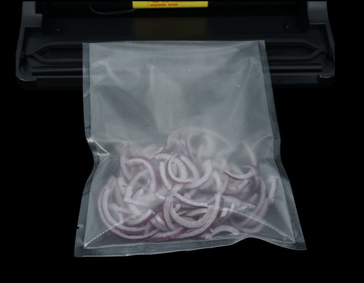 BPA Free CE Heat Seal Food Vacuum Pouches 3MIL Tiga Sisi 25cm * 30cm