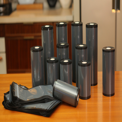 Kacang Kantong Plastik Hitam Vacuum Seal Roll Penyimpanan Makanan Kemasan Tidak Beracun 6mm